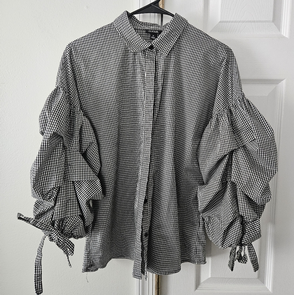 Puffy Sleeve Gingham Blouse